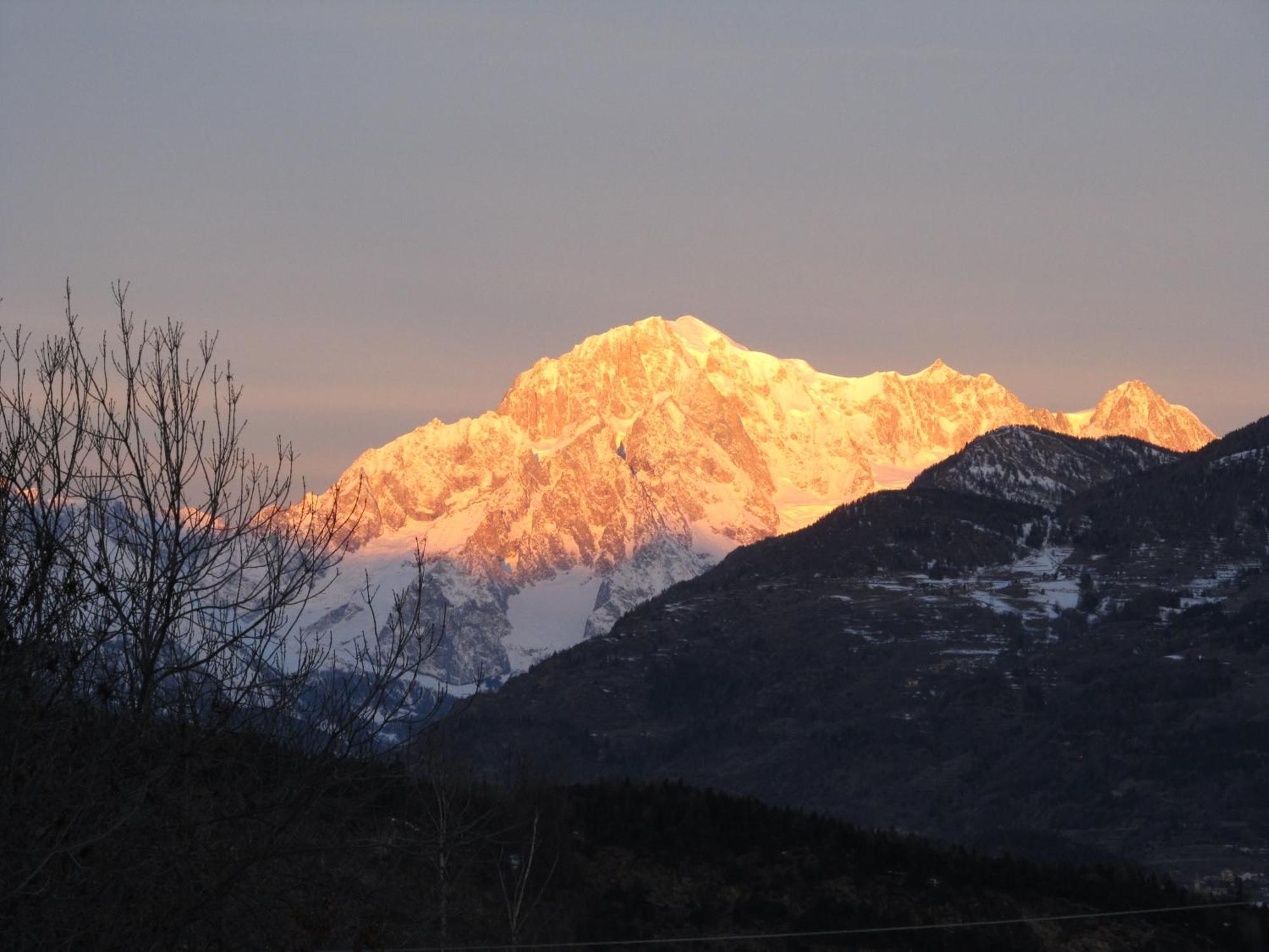 Aosta Maisongnemaz Kültér fotó